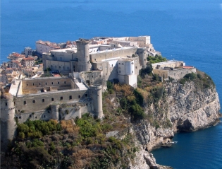 Castello di Gaeta visto da Monte Orlando